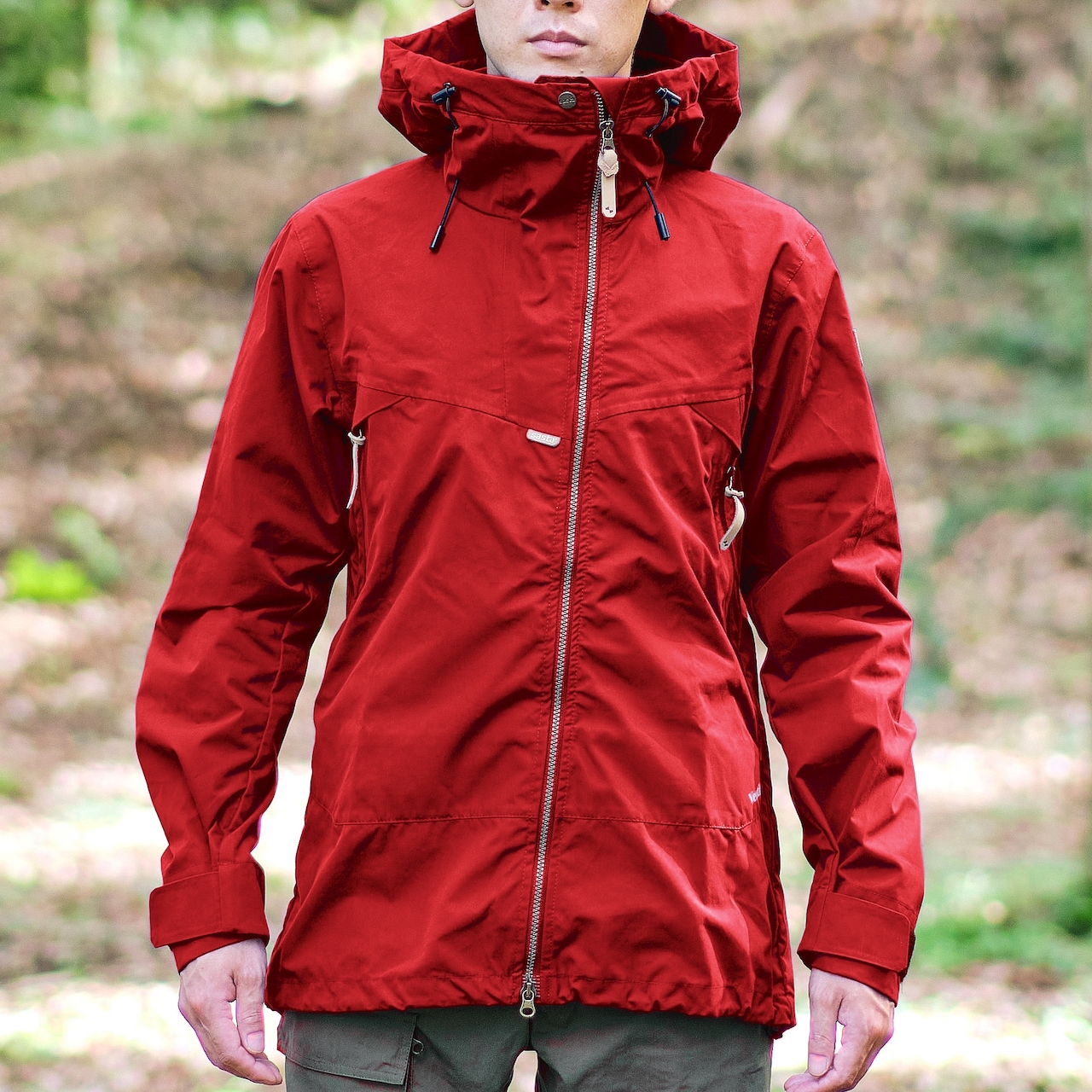 Мужская спортивная куртка Sasta Peski Ventile jacket, 55 True Red для туризма, трекинга, похода, активного отдыха