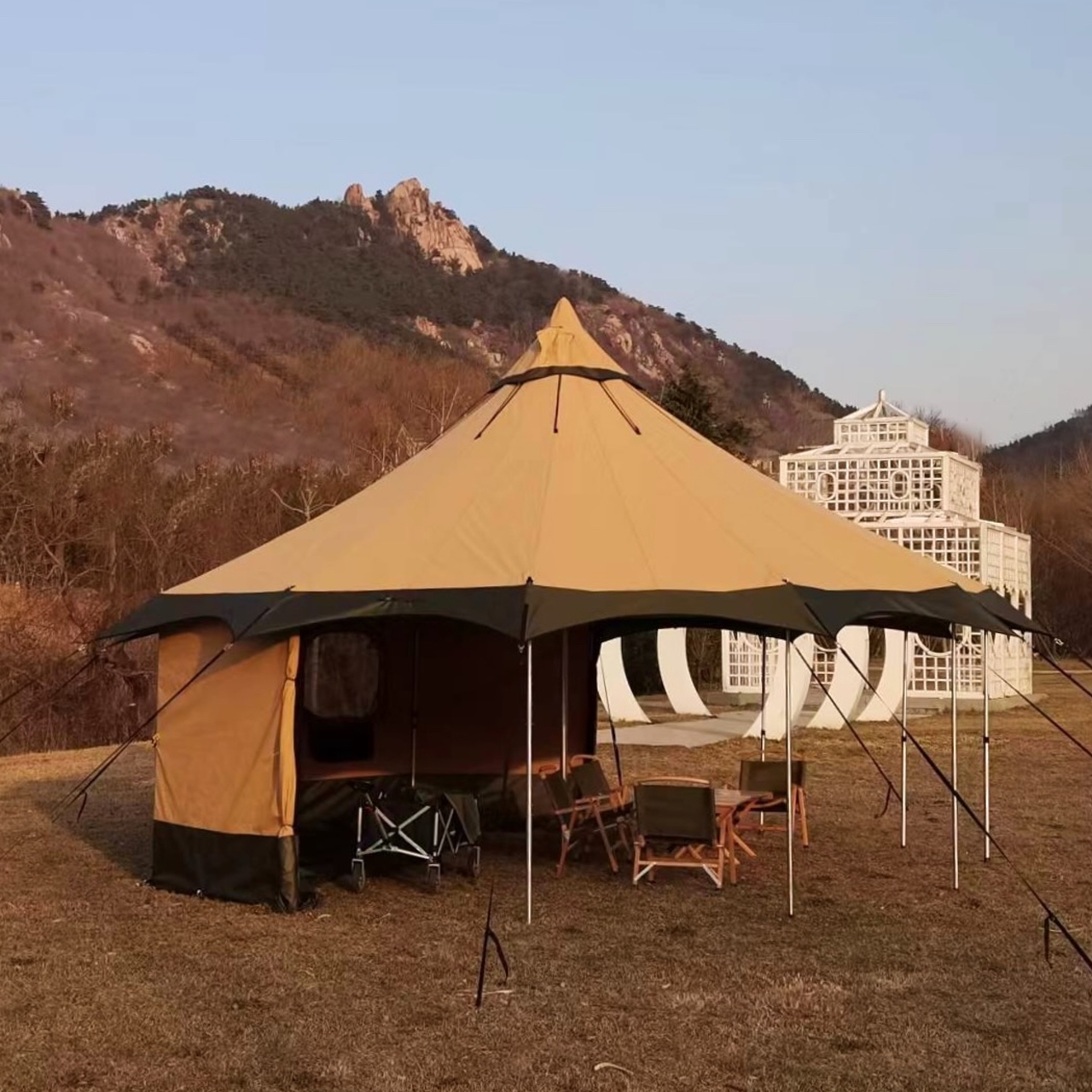 Большая туристическая палатка True Brands Tibet Tent 15 Sky Pro для кемпинга, путешествий, отдыха на природе