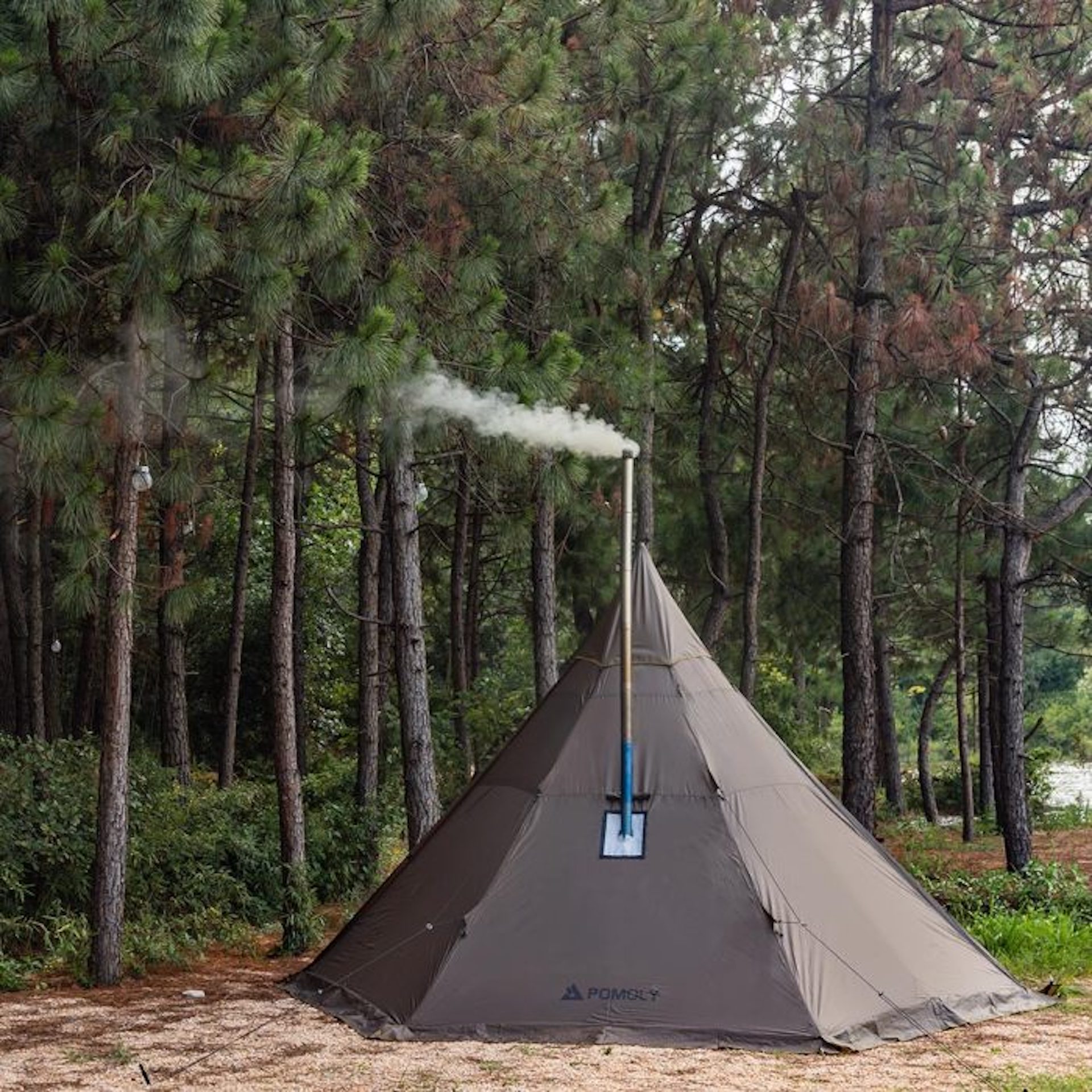 Туристическая палатка ультралайт 4 сезона Pomoly Hussar Plus 2.0 Тipi Wood  Stove Tent, Deep Taupe с печкой для похода и треккинга купить в MyBiggame